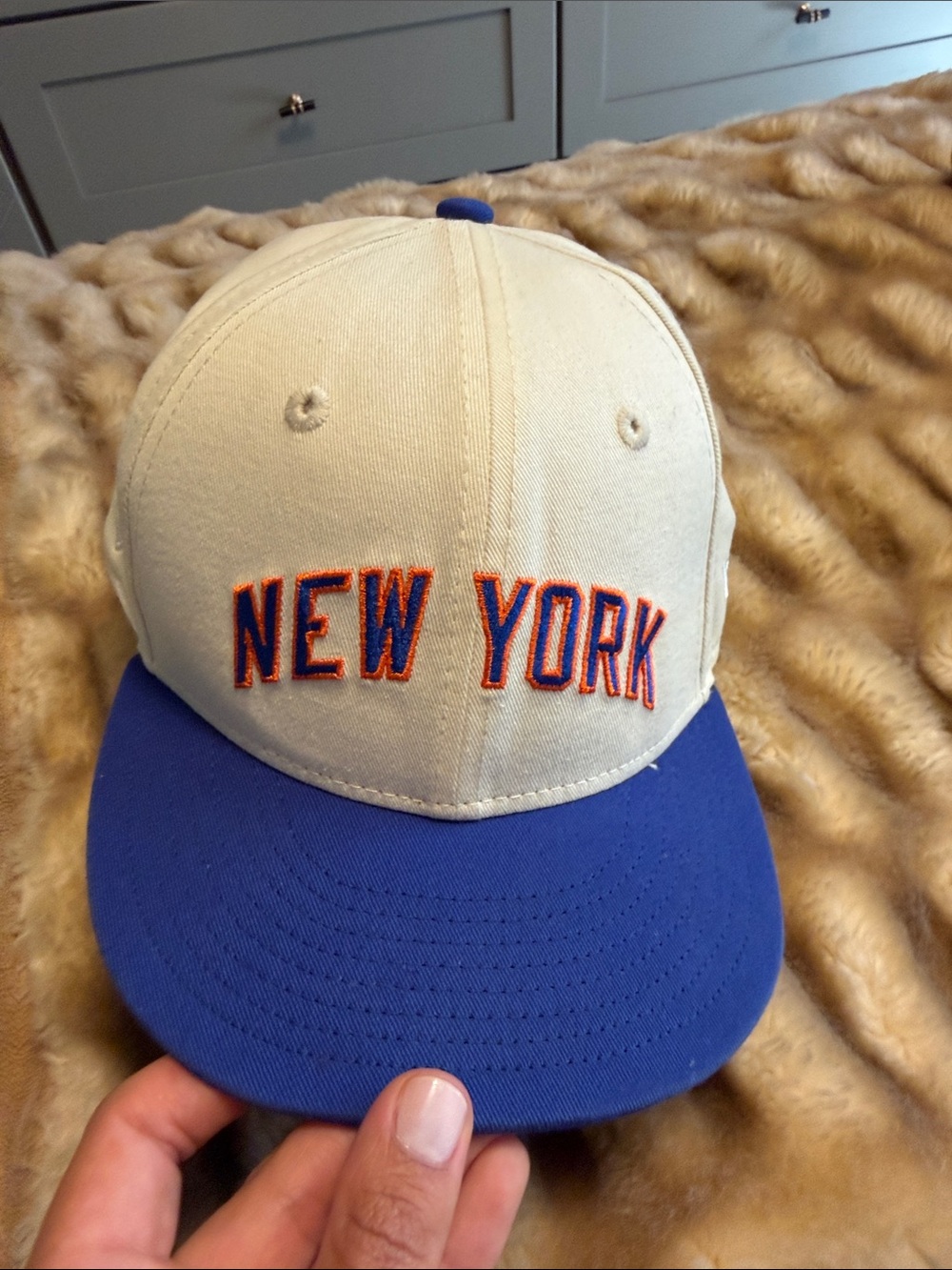 Kith Kids 'New York' Embroidered Baseball Cap - Cream and Blue